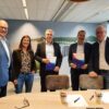 tekenen overeenkomst IJmond Werkt! en Heliomare